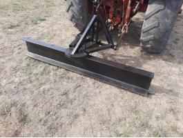 Függesztett gréder,  tolólap eladó