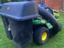 John Deere LA 120 fűnyírótraktor.22 LE