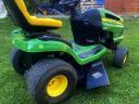 John Deere LA 120 fűnyírótraktor.22 LE