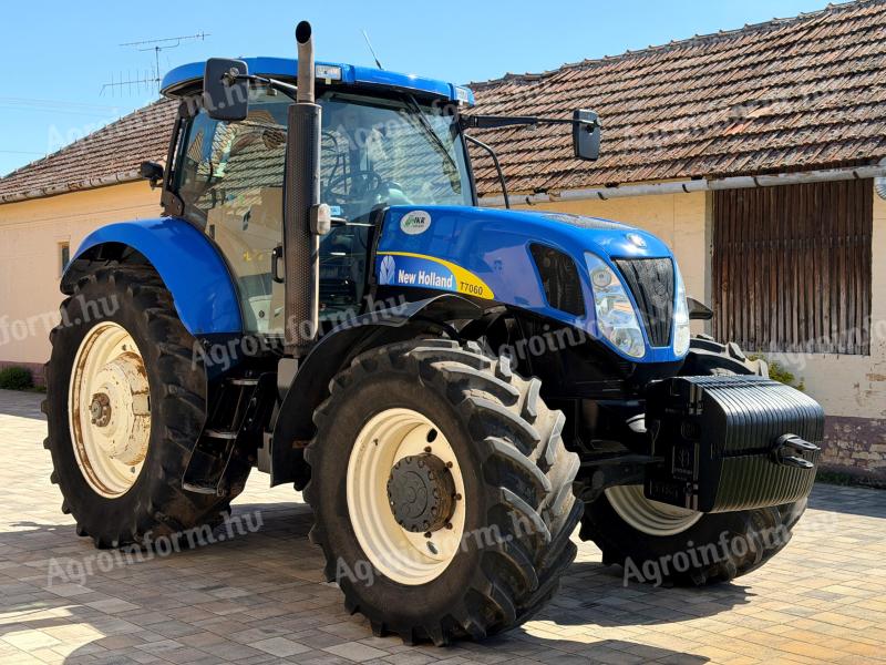 New Holland T7060 traktor