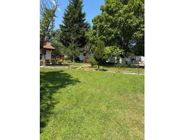 Tanya: Budapesttől 40 Km. Vasad- Monor között