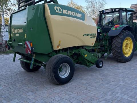 Krone comprima bálázó