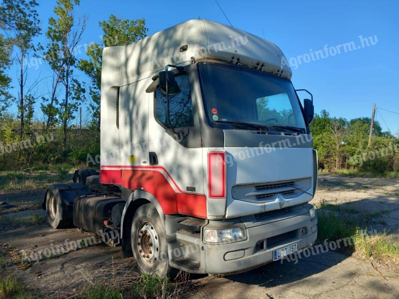 Renault Premium 420 DCI nyerges vontató