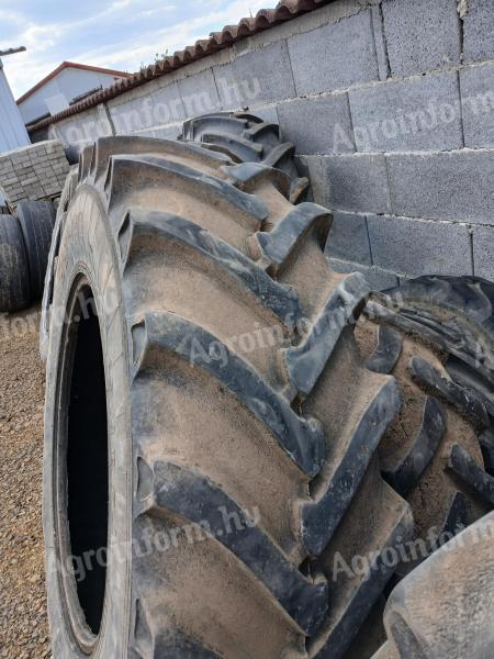 18,4 R 34 2 db traktor gumi