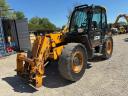 JCB 531-70 tömörgumis teleszkópos rakodó