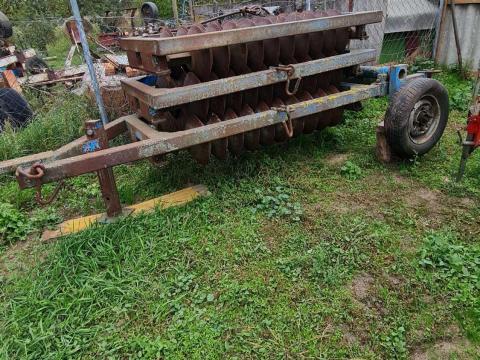 Közúton vontatható gyűrűshenger eladó