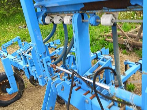 Eladó gyűrűshenger és sorközművelő