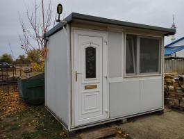 Konténer