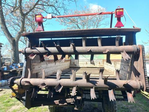 Trágyaszóró5 tonnás osztrák