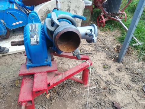 Bauer szivattyú eladó