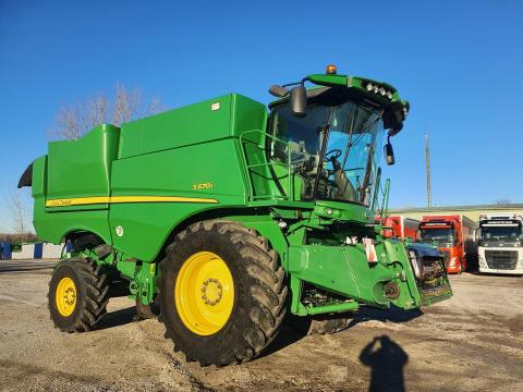 John Deere S670i összkerékhajtásos kombájn ProDrive 30km/h váltós