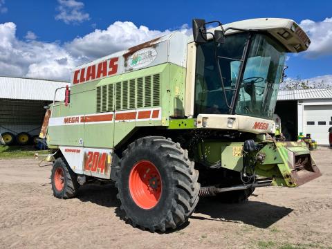 Claas Mega 204