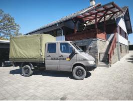 Méhész,  erdész,  vadászautó – Német katonai Bundeswehr Mercedes Sprinter 4x4,  fix platós,  honvédségi