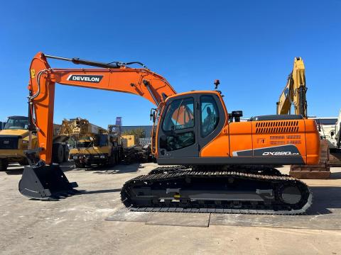 Develon DX220 LCA / 2025 / 60 üzemóra / Lízing 20%-tól