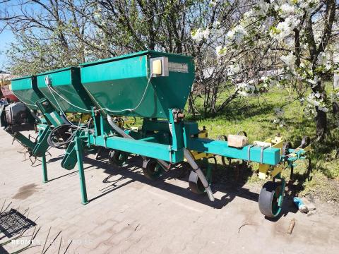 Sorközművelő 6 soros újszerű állapotban eladó