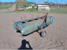 Vogel&Noot 240 cm széles kardános szíjas rendsodró, rendképző kis traktorra