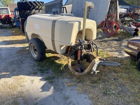 Vontatott axiálventilátoros permetező 1500 l