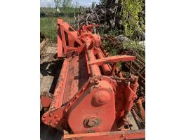 Talajmaró (4 méteres,  masszív állapot) eladó