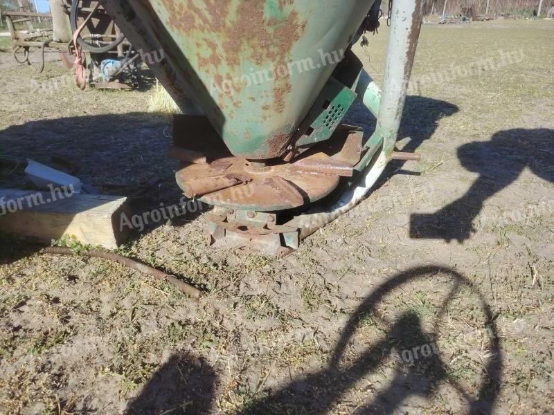 Amazone Műtrágyaszóró