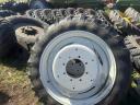 ÁPOLÓKERÉK,  MŰVELŐKERÉK GARNITÚRA CLAAS,  JOHN DEERE,  FERGUSON stb. TRAKTORRA 300/95R46 és 270/95r32,,, 12.4-46 és 11.2-32
