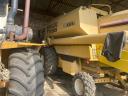 New Holland TX 66 kombájn
