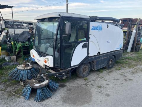 Seprőgép Johnston 142A 101T