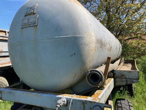 Mezőgép DETK-5 Lajtoskocsi