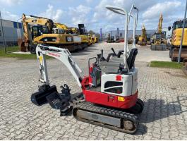 Takeuchi TB210R / 2020 / 640 üzemóra / Lízing 20%-tól