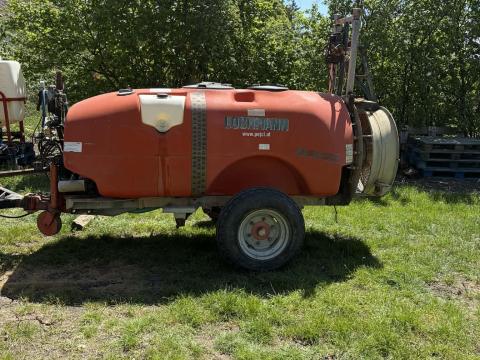 Lochmann permetezőgép 20 hl