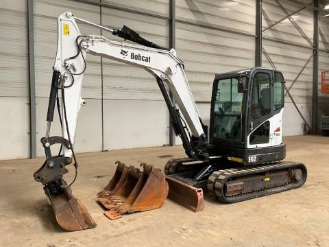 Bobcat E 62 / 2014 / 11 575 h üzemóra / Lízing 20%-tól