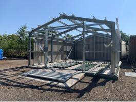 8x15 m csarnok, csarnokváz eladó