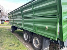 3 tengelyes pótkocsi