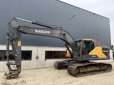 Volvo EC250EL / 2016 / 12 272 üzemóra / Lízing 20%-tól