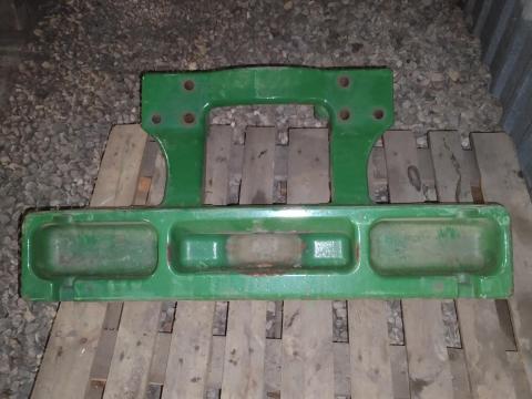 John Deere súlytartó konzol