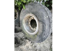 365/80R20 gumi10 lyukas felnivel