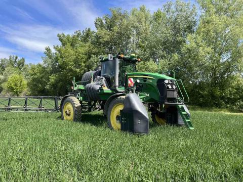 John Deere 4730 önjáró hidas permetező
