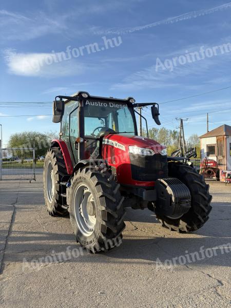 Massey Ferguson 5711 M