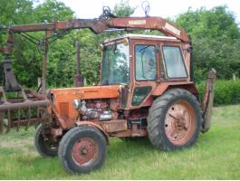 MTZ-80 KCR 4010-es daruval szerelve