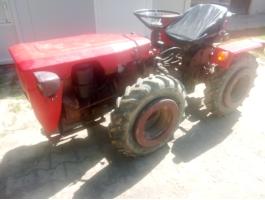 Kistraktor 4x4