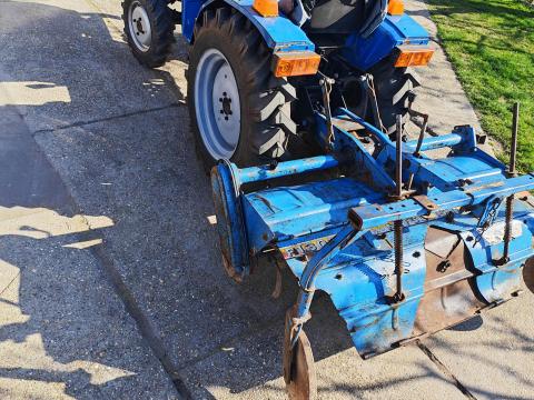 Japán traktor tartozékai