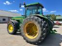 John Deere 8200