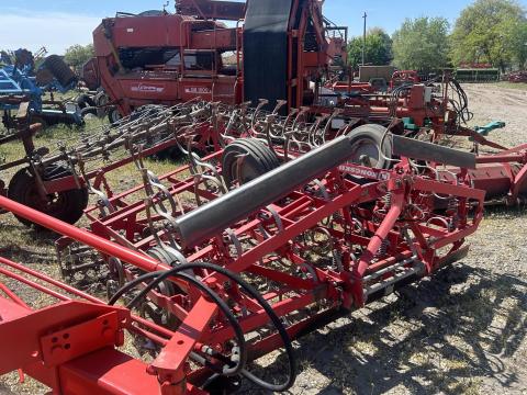 Kongskilde Vibromaster 5,9 kombinátor