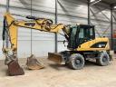 Caterpillar M 313 D / 2009 / 14 928 üzemóra / Lízing 20%-tól