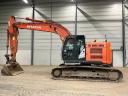 Hitachi ZX 225 US R LC-5B / 2014 / 10 681 üzemóra / Lízing 20%-tól