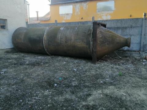 Termény tároló