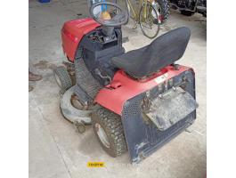 Honda traktor Hydrostatic 2218 ev:1999,  425,8 üzemora