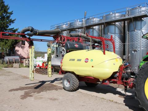 Hardi Zaturn Iris 3000 permetezőgép