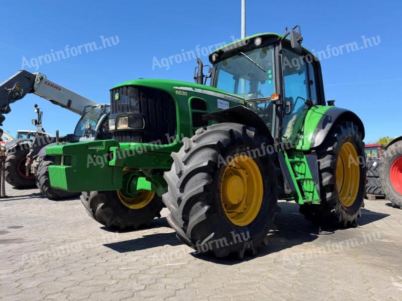 John Deere 6630