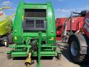 John Deere 864