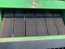 John Deere 864